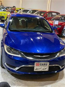 Chrysler 200